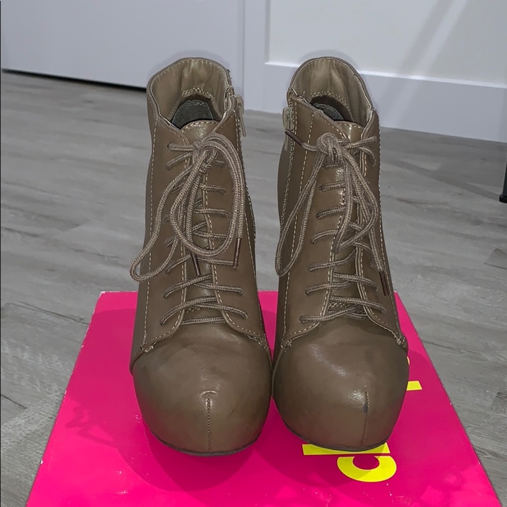 Brown Lace up Heeled Boots